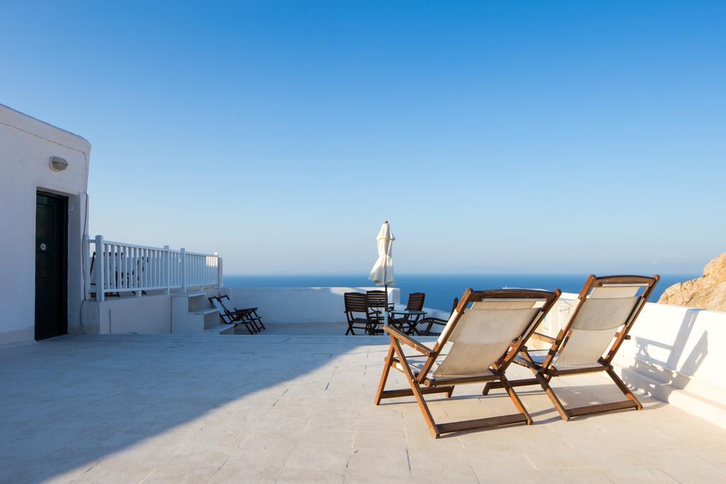Castro Hotel Folegandros Island Ngoại thất bức ảnh